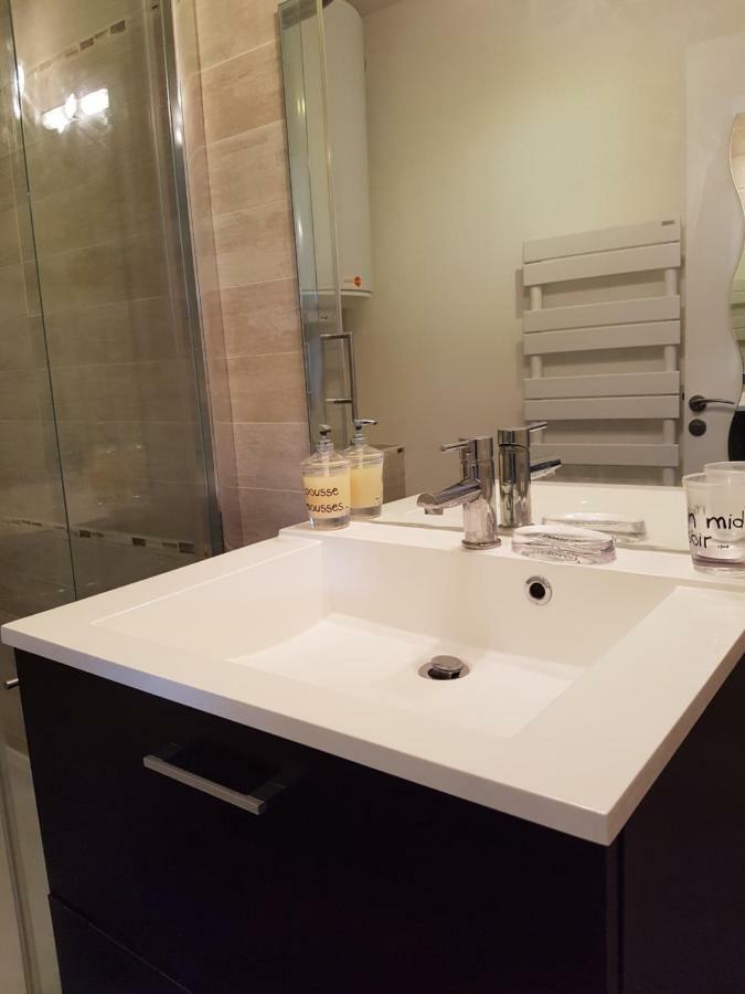 Appartement 2 pièces rez-de-jardin à 2 pas de la plage et de la thalasso Cabourg Esterno foto